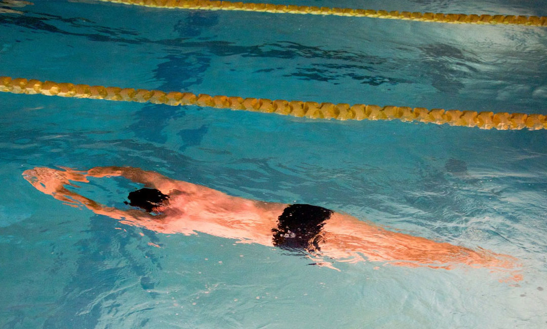 5 Benefits to Swimming for Weight Loss